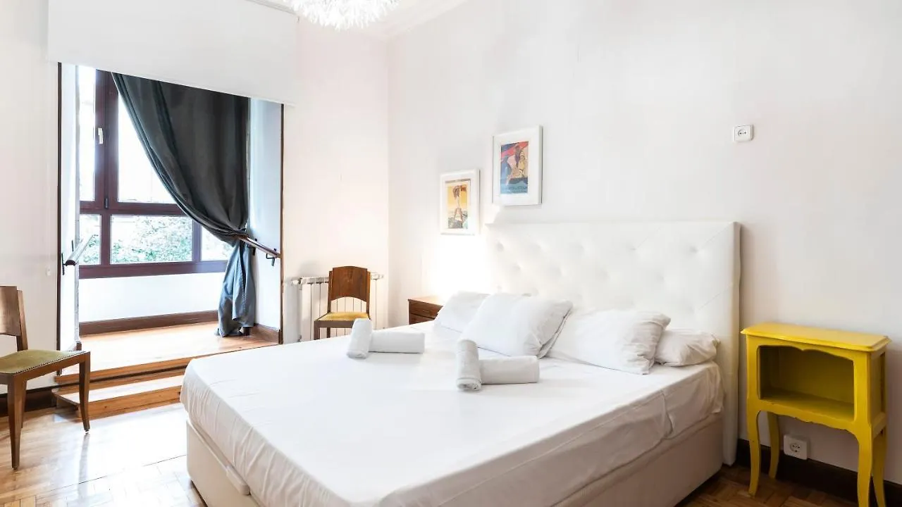 San Sebastian Cathedral Apartment